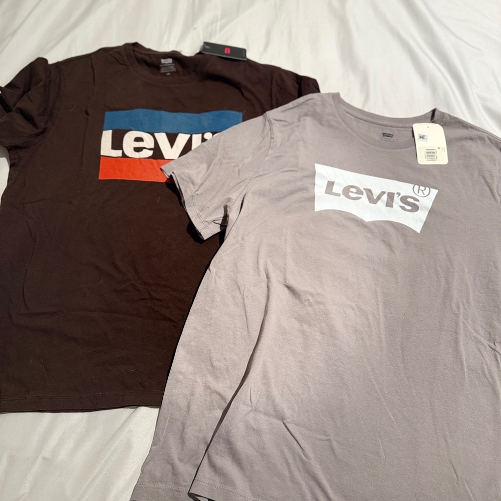 Levi's Brown Tee with Blue & Red Logo and Light Gray Levi's Logo Tee